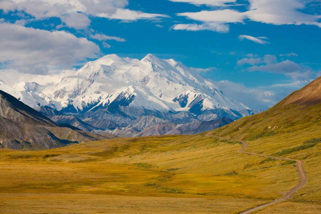Exklusive Alaska Privatreise: 27 Tage mit Luxuslodges, Gletschern und Kreuzfahrt - Reise nach Alaska / Urlaub in Alaska Exklusive Alaska Privatreise: 27 Tage mit Luxuslodges, Gletschern und Kreuzfahrt - Reise nach Alaska / Urlaub in Alaska